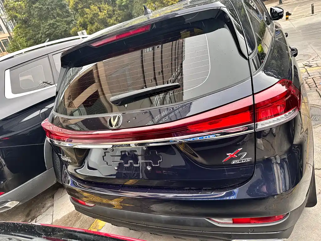 Changan Changan X7 PLUS 2024 1.5T Automatic Zunyao 7-seater 2024 - thumbnail 9