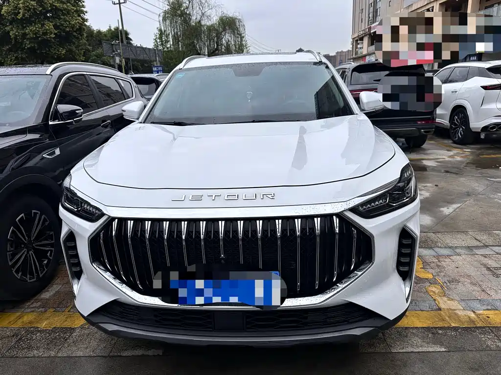 Jetour Jetour X70 Plus 2023 1.5T Manual Hero PRO 5-seat 2023 - thumbnail 2