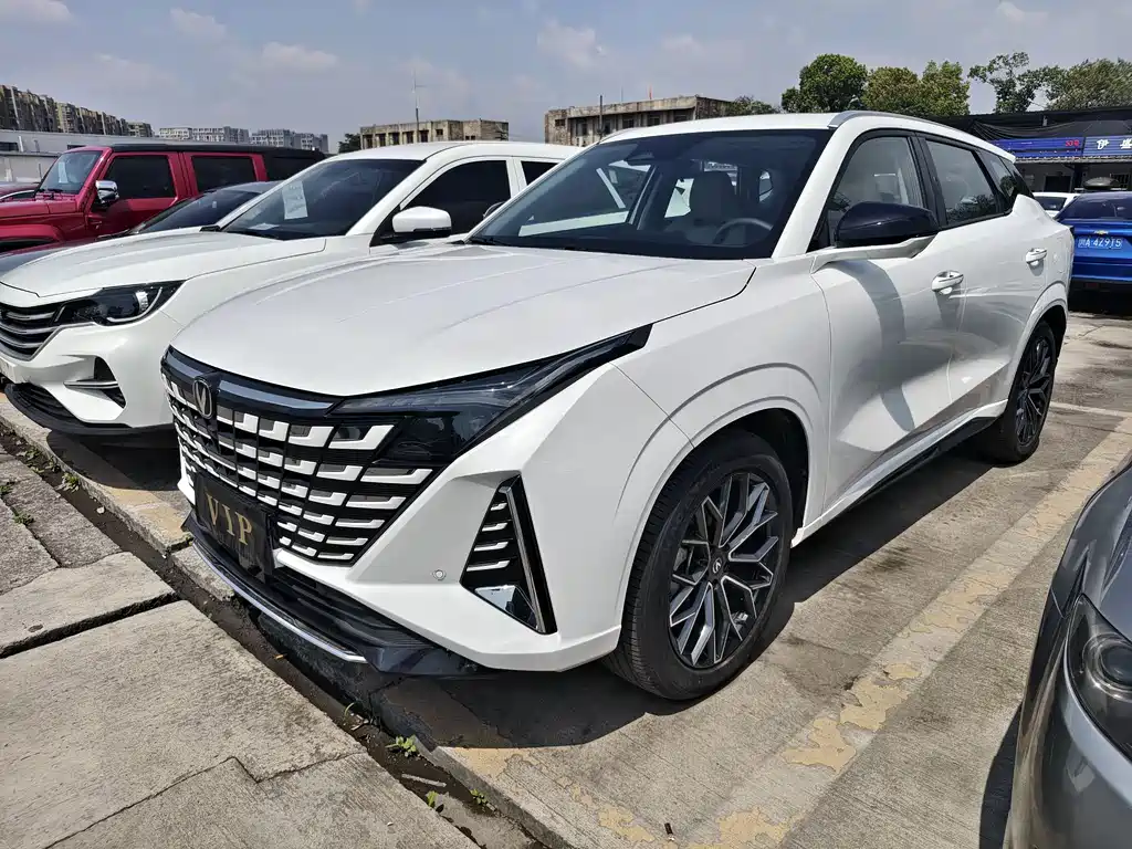 Changan Changan UNI-Z 2025 1.5T Dragon Edition 2024