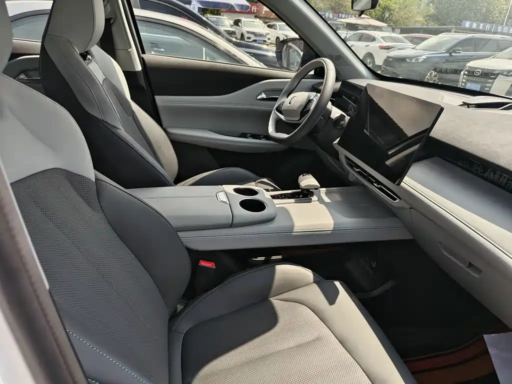 Changan Changan UNI-Z 2025 1.5T Dragon Edition 2024 - thumbnail 7