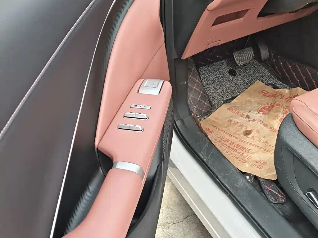 Changan Changan CS55PLUS 2025 Model Third Generation Blue Whale 1.5T 500Bar Excellence Edition 2026 - thumbnail 4