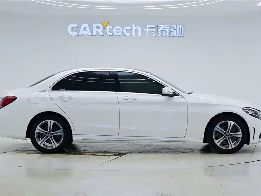 Mercedes-Benz Mercedes-Benz C-Class 2019 Facelift C 260 L Sport Edition 2019 - thumbnail 4
