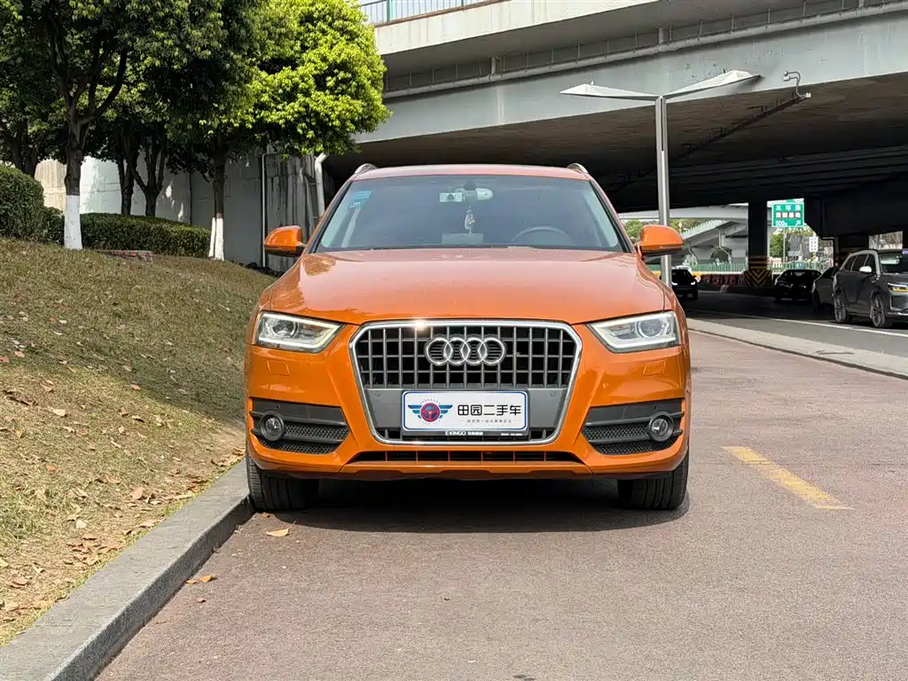Audi Audi Q3 2015 35 TFSI Progressive 2014 - thumbnail 2