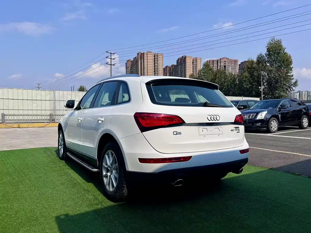 Audi Audi Q5 2013 40 TFSI Technology Edition 2014 - thumbnail 6