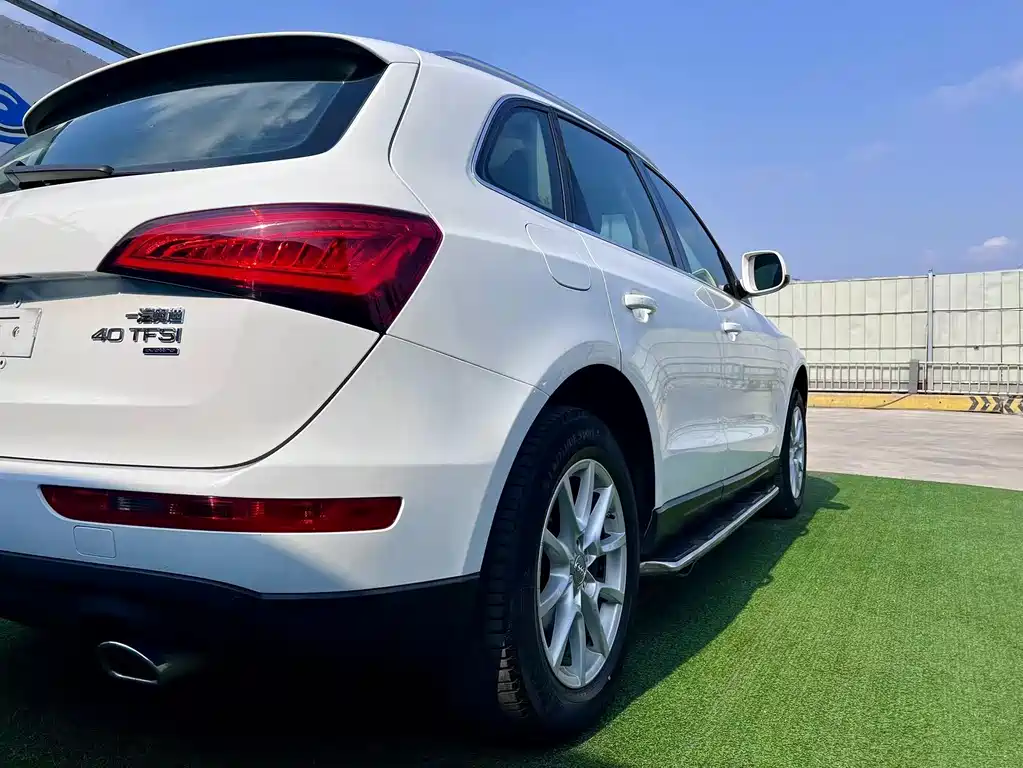 Audi Audi Q5 2013 40 TFSI Technology Edition 2014 - thumbnail 8