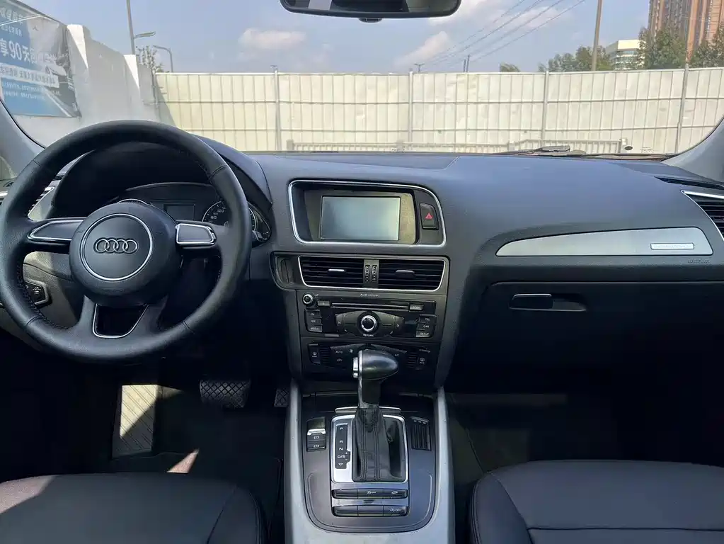 Audi Audi Q5 2013 40 TFSI Technology Edition 2014 - thumbnail 11