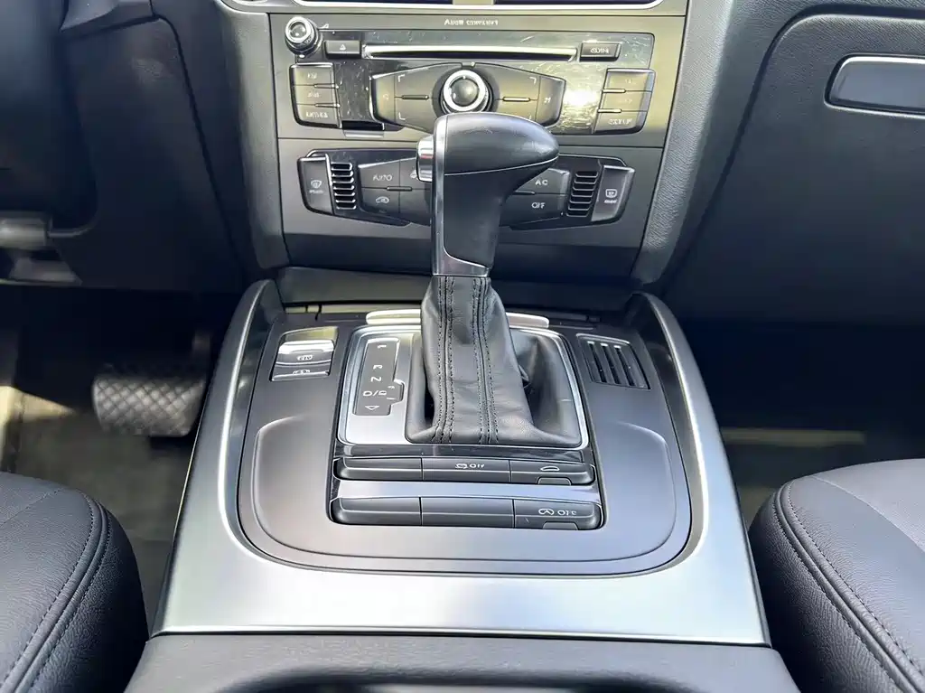 Audi Audi Q5 2013 40 TFSI Technology Edition 2014 - thumbnail 14