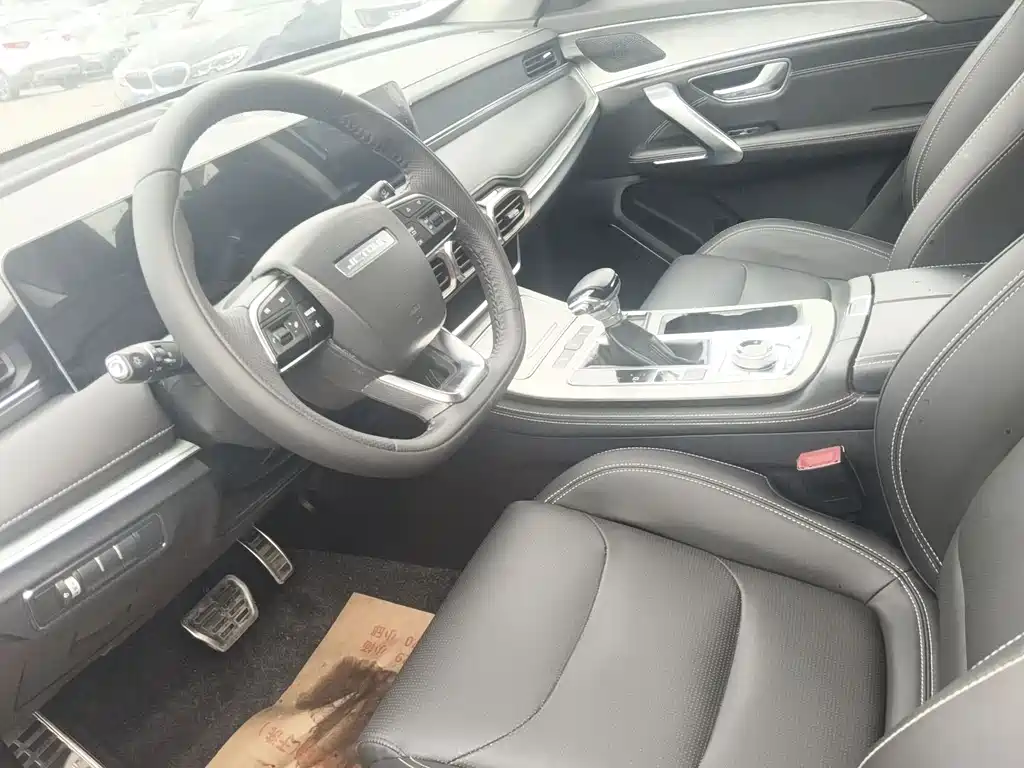 Jetour Jetour X70 Plus 2021 1.5T DCT Fire 7-seater 2021 - thumbnail 6