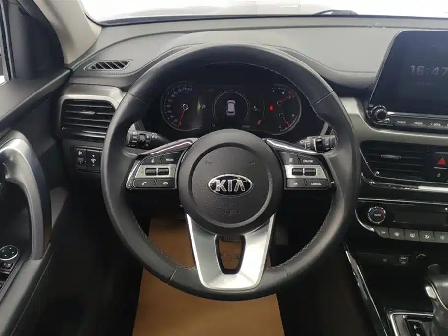 Kia Sportage 2018 2.0L Automatic Luxury Plus Edition国V 2019 - thumbnail 15