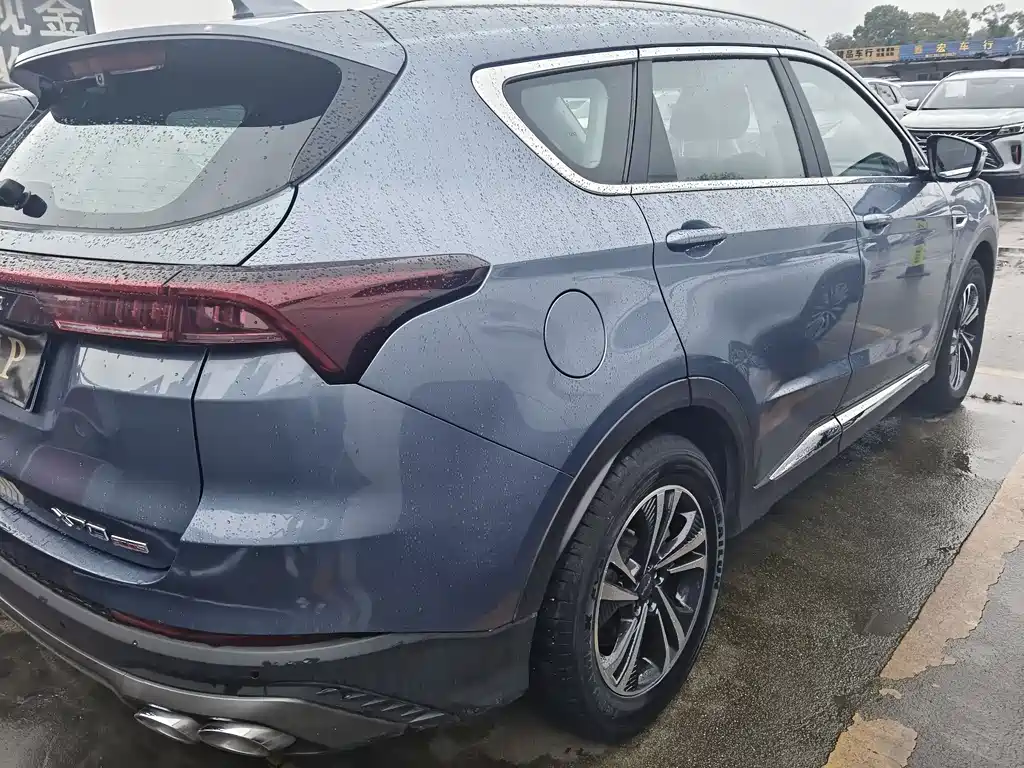 Jetour Jetour X70 Plus 2021 1.5T DCT Fire 7-seater 2021 - thumbnail 15