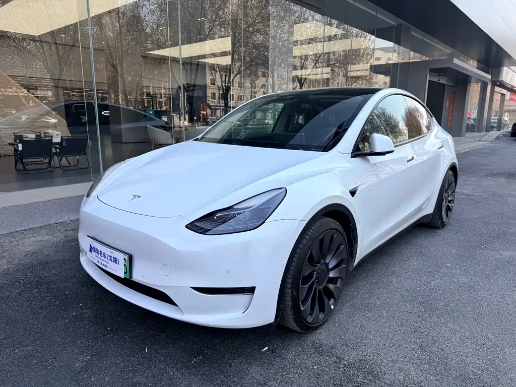 Tesla Model Y 2023 Performance All-Wheel Drive 2022