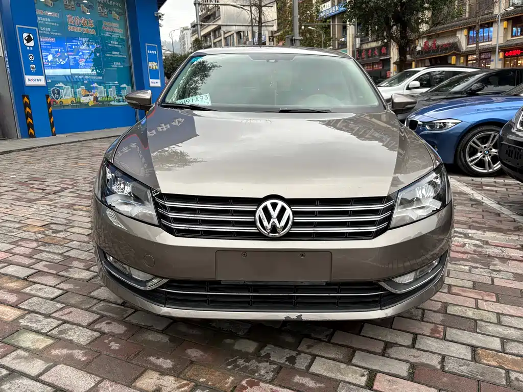 Volkswagen Volkswagen Passat 2011 1.8TSI DSG Comfortline 2011 - thumbnail 2