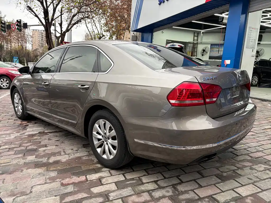 Volkswagen Volkswagen Passat 2011 1.8TSI DSG Comfortline 2011 - thumbnail 4
