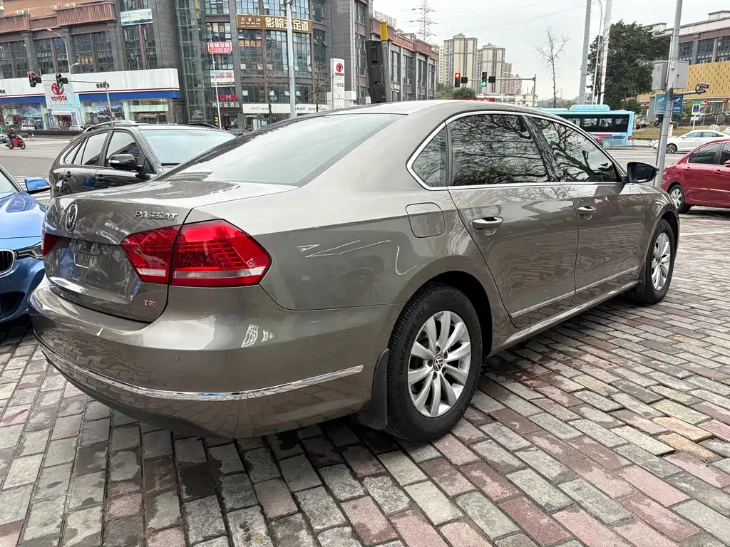 Volkswagen Volkswagen Passat 2011 1.8TSI DSG Comfortline 2011 - thumbnail 6