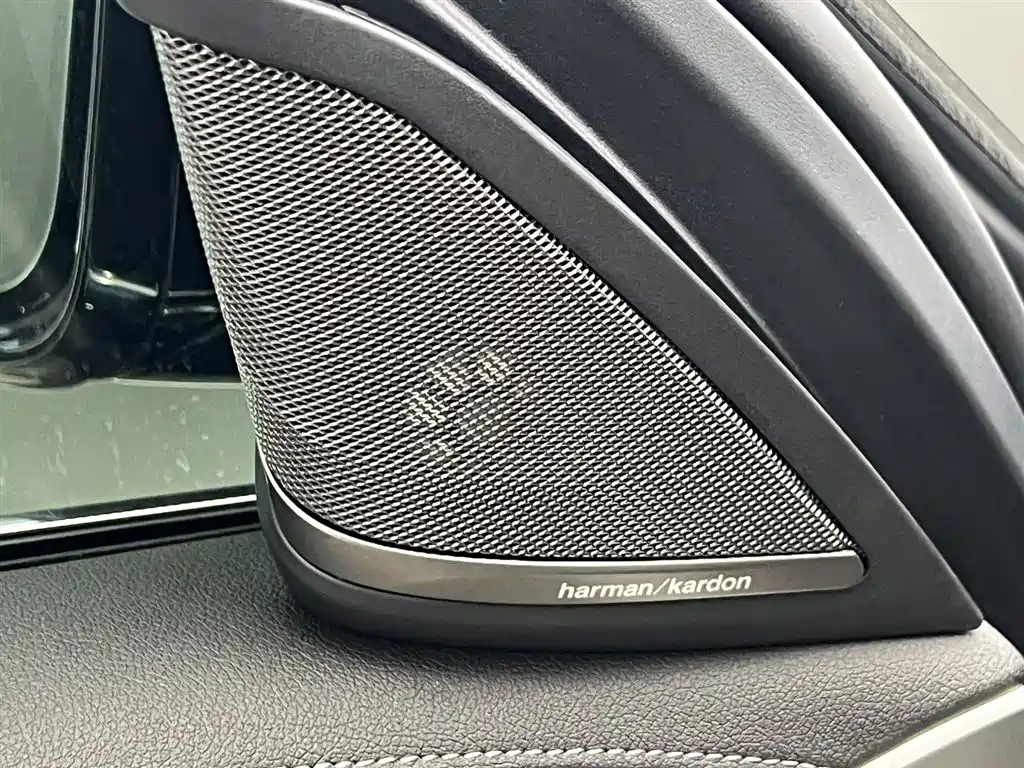 BMW BMW 5 Series 2023 530Li Luxury M Sport Package 2023 - thumbnail 14