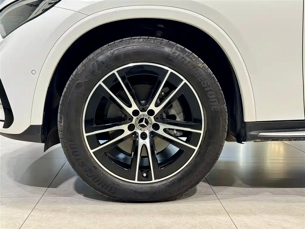 Mercedes-Benz Mercedes-Benz GLC 2025 GLC 260 L 4MATIC Luxury Edition 2025 - thumbnail 10