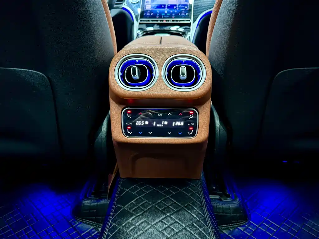 Mercedes-Benz Mercedes-Benz GLC 2025 GLC 260 L 4MATIC Luxury Edition 2025 - thumbnail 30