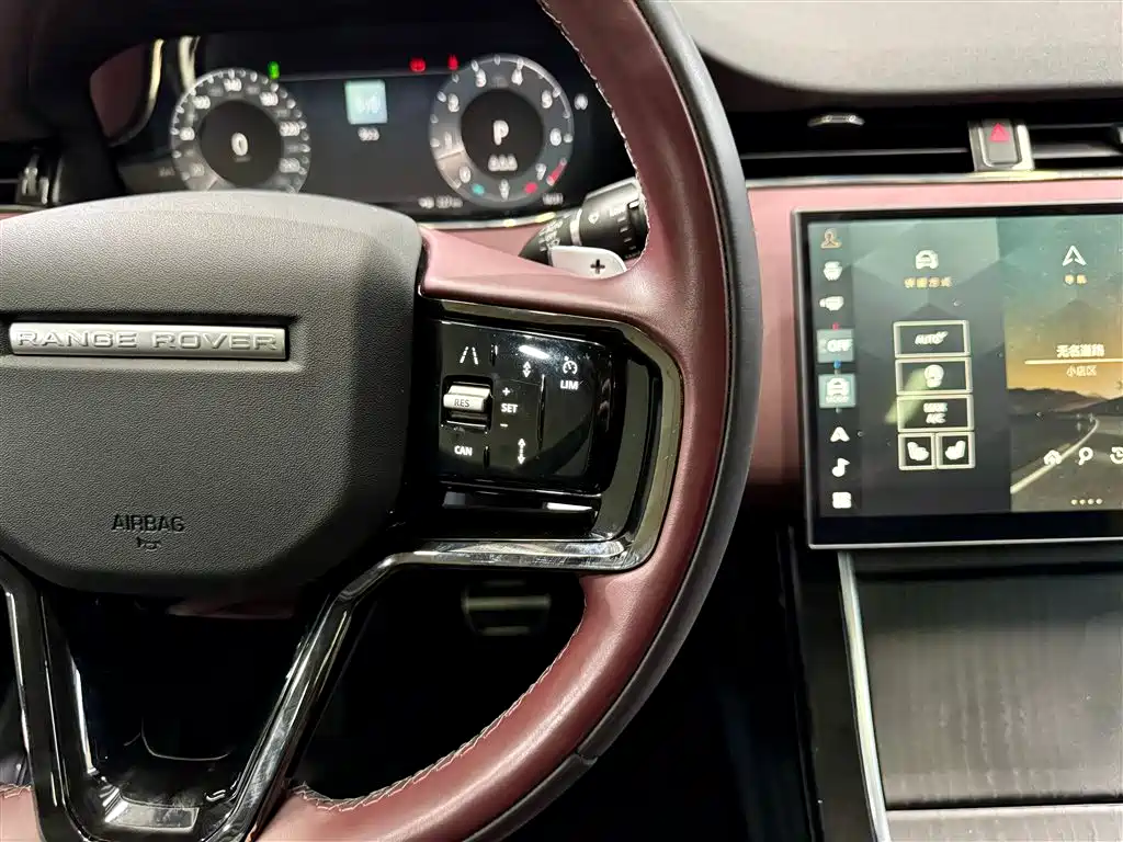 Land Rover Range Rover Evoque 2024 Range Rover Evoque L SE Prestige Light Edition 2024 - thumbnail 24