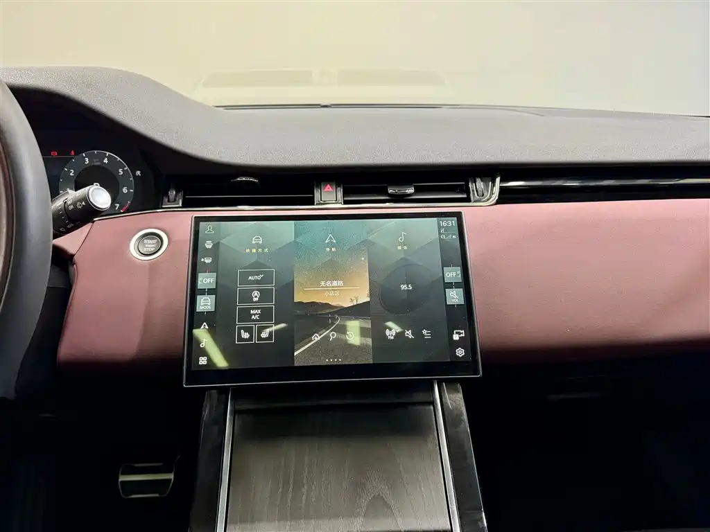 Land Rover Range Rover Evoque 2024 Range Rover Evoque L SE Prestige Light Edition 2024 - thumbnail 29