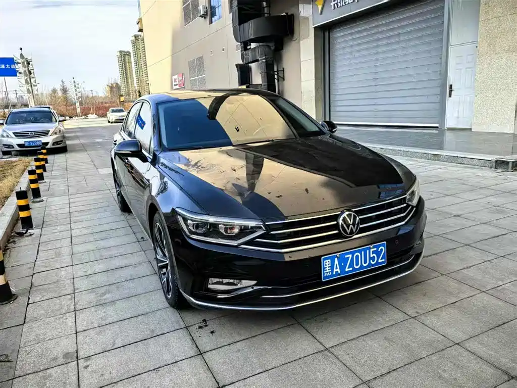 Volkswagen Magotan 2020 330TSI DSG Luxury Edition 2021 - thumbnail 8
