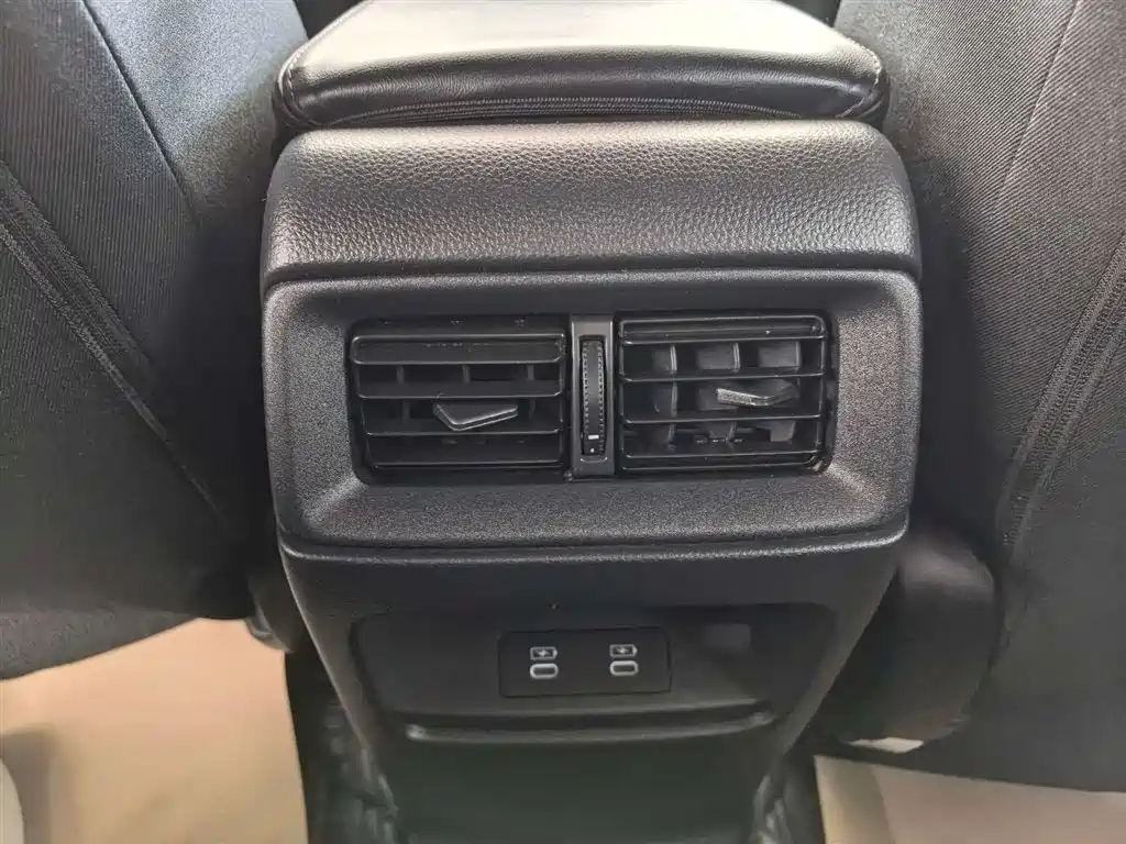 Honda Honda CR-V Hybrid 2023 2.0L e:PHEV EX-L 2024 - thumbnail 16