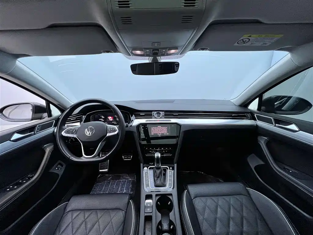 Volkswagen Volkswagen Magotan GTE Plug-in Hybrid 2022 GTE Luxury Edition 2023 - thumbnail 6
