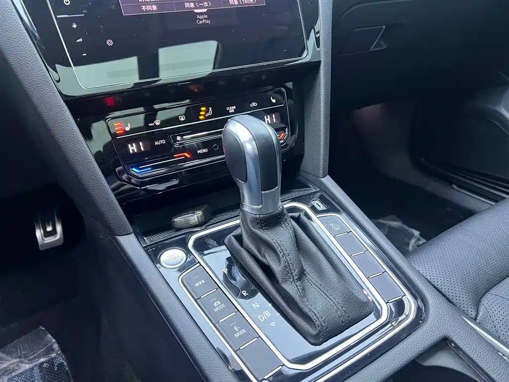 Volkswagen Volkswagen Magotan GTE Plug-in Hybrid 2022 GTE Luxury Edition 2023 - thumbnail 12