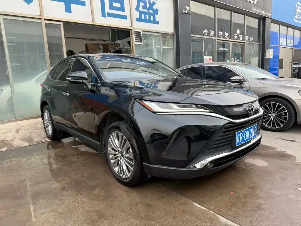 Toyota Lingfang HARRIER 2022 2.0L CVT FWD Premium Edition 2021 - thumbnail 3
