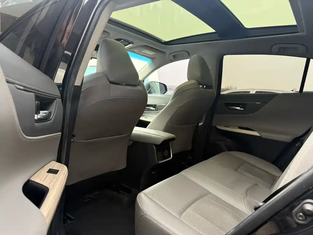 Toyota Lingfang HARRIER 2022 2.0L CVT FWD Premium Edition 2021 - thumbnail 5