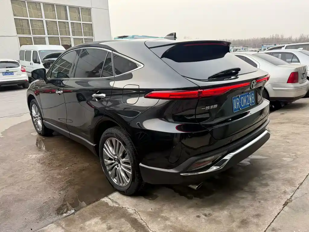 Toyota Lingfang HARRIER 2022 2.0L CVT FWD Premium Edition 2021 - thumbnail 7