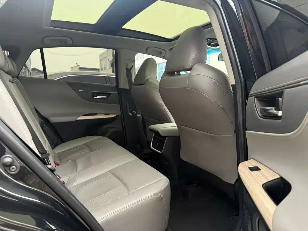 Toyota Lingfang HARRIER 2022 2.0L CVT FWD Premium Edition 2021 - thumbnail 8