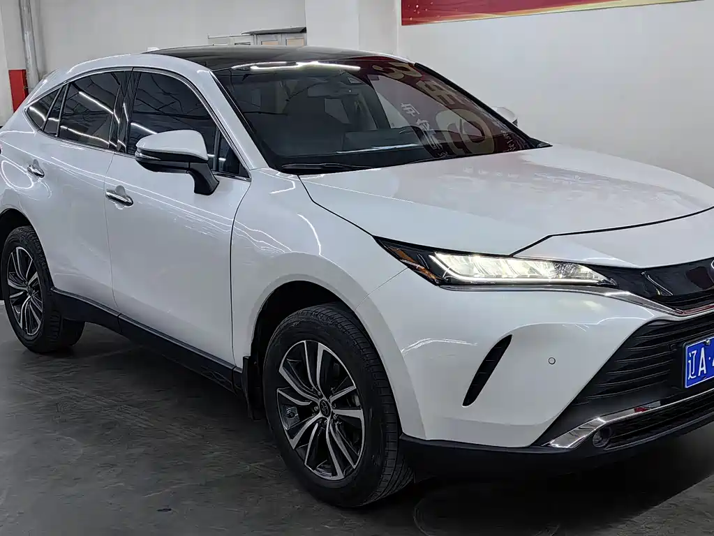 Toyota Lingfang HARRIER 2022 2.0L CVT FWD Luxury Edition 2022 - thumbnail 2