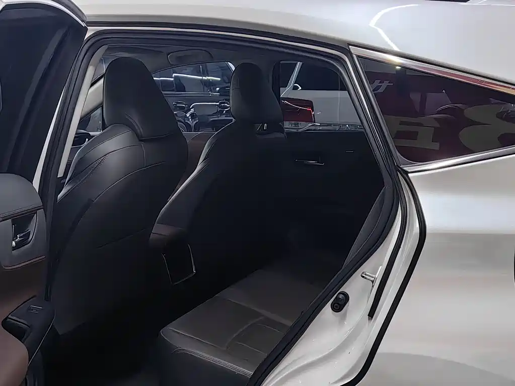 Toyota Lingfang HARRIER 2022 2.0L CVT FWD Luxury Edition 2022 - thumbnail 15