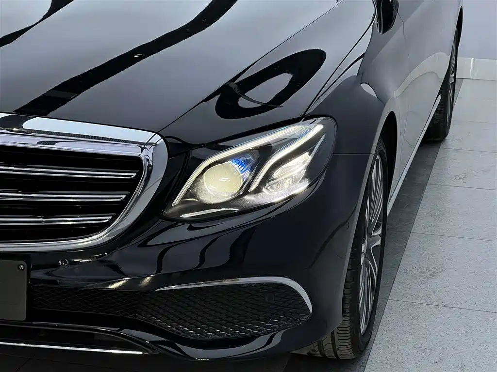 Mercedes-Benz Mercedes-Benz E-Class 2018 E 320 L 4MATIC 2018 - thumbnail 6