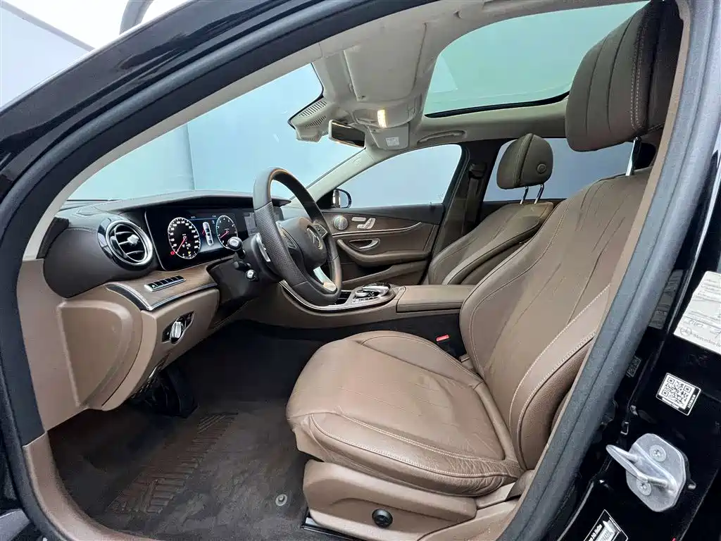 Mercedes-Benz Mercedes-Benz E-Class 2018 E 320 L 4MATIC 2018 - thumbnail 15