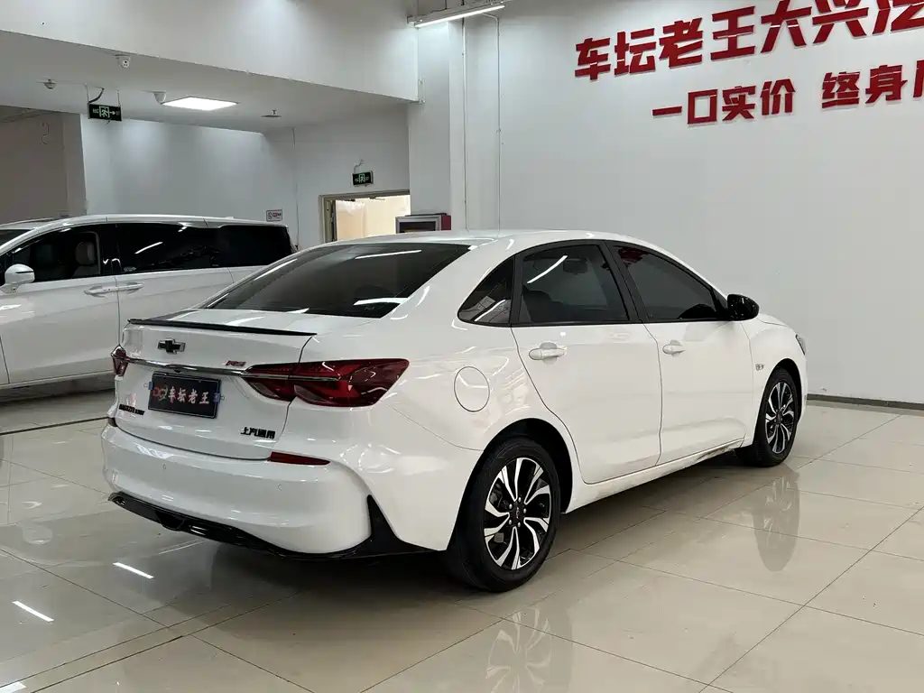 Chevrolet Chevrolet Cruze 2022 Mild Hybrid RS 330T Automatic Comfort Edition 2022 - thumbnail 4