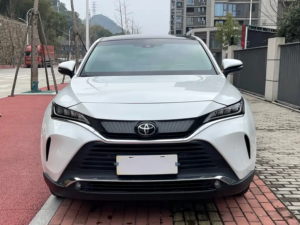 Toyota Lingfang HARRIER 2022 2.0L CVT FWD Luxury Edition 2021 - thumbnail 2
