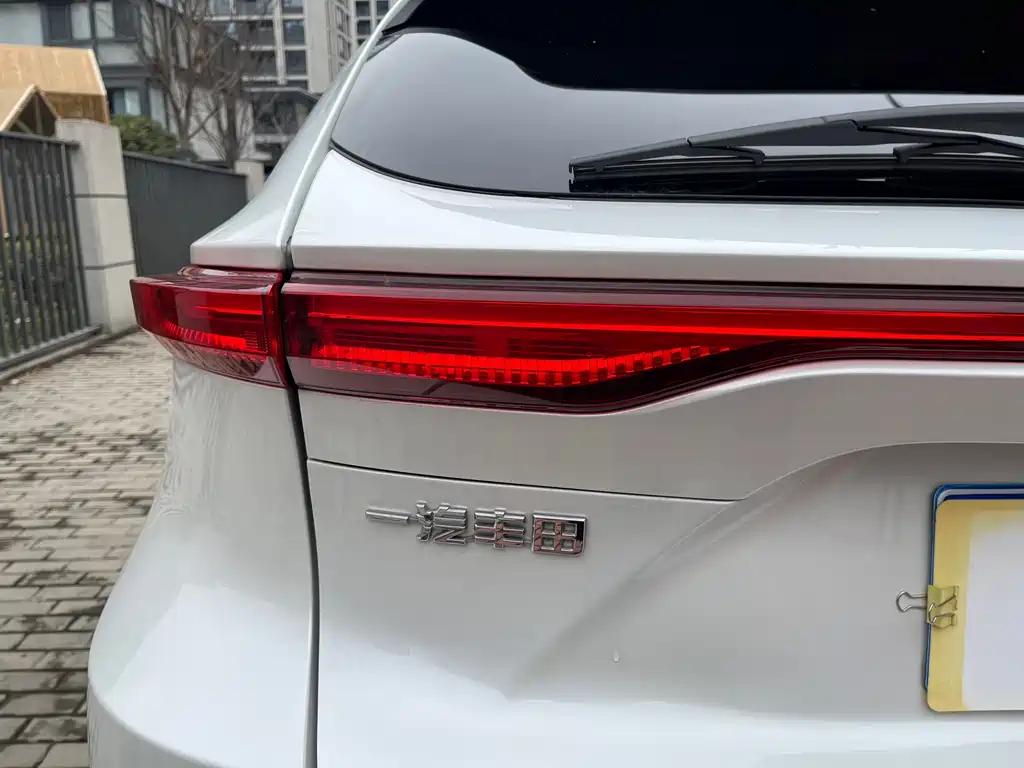 Toyota Lingfang HARRIER 2022 2.0L CVT FWD Luxury Edition 2021 - thumbnail 13