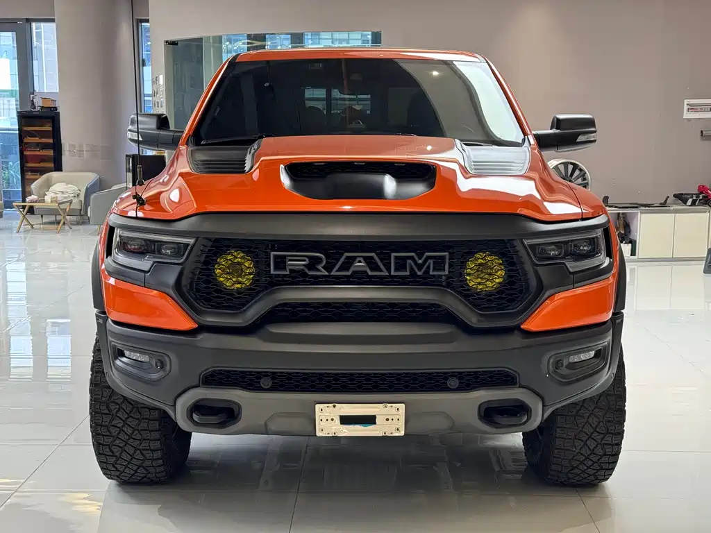 RAM RAM Trucks TRX 2022 6.2L V8 U.S. Specification 2024 - thumbnail 6