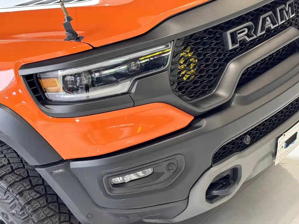 RAM RAM Trucks TRX 2022 6.2L V8 U.S. Specification 2024 - thumbnail 7