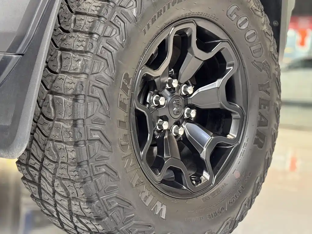 RAM RAM Trucks TRX 2022 6.2L V8 U.S. Specification 2024 - thumbnail 13