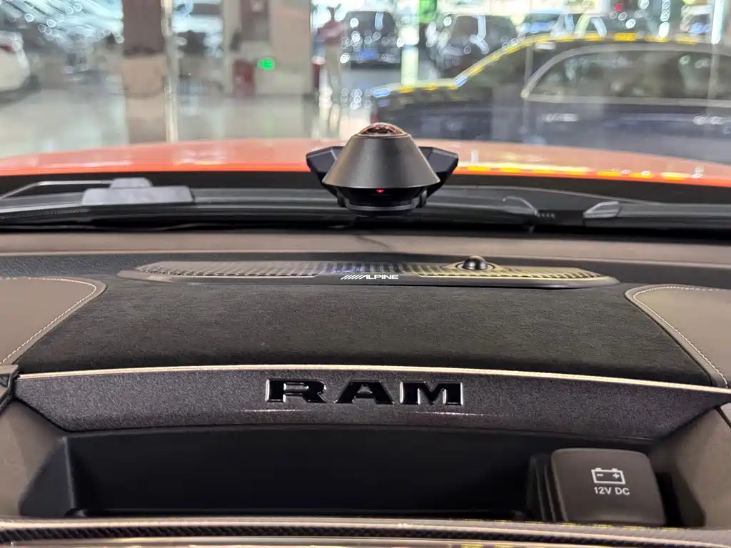 RAM RAM Trucks TRX 2022 6.2L V8 U.S. Specification 2024 - thumbnail 17