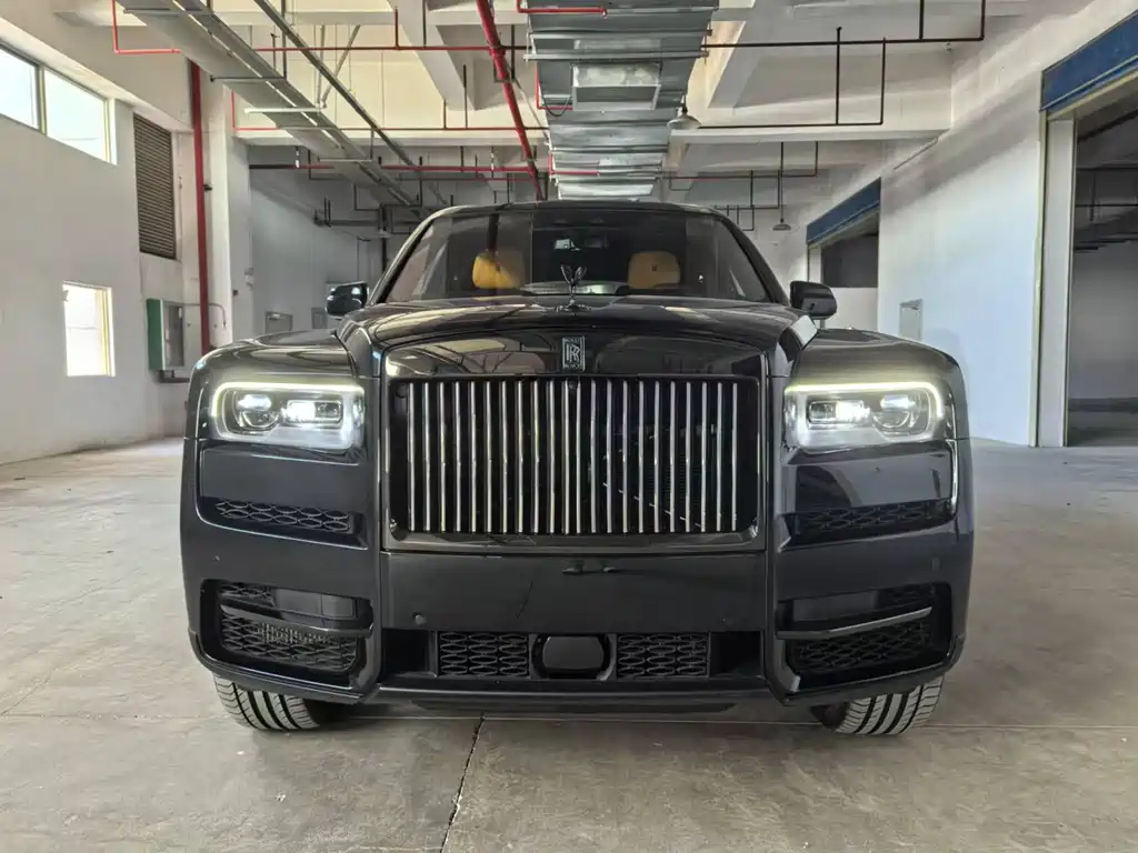 Rolls-Royce Rolls-Royce Cullinan 2020 Black Badge 2026 - thumbnail 2