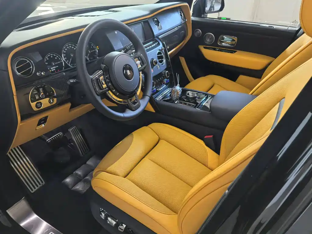 Rolls-Royce Rolls-Royce Cullinan 2020 Black Badge 2026 - thumbnail 9
