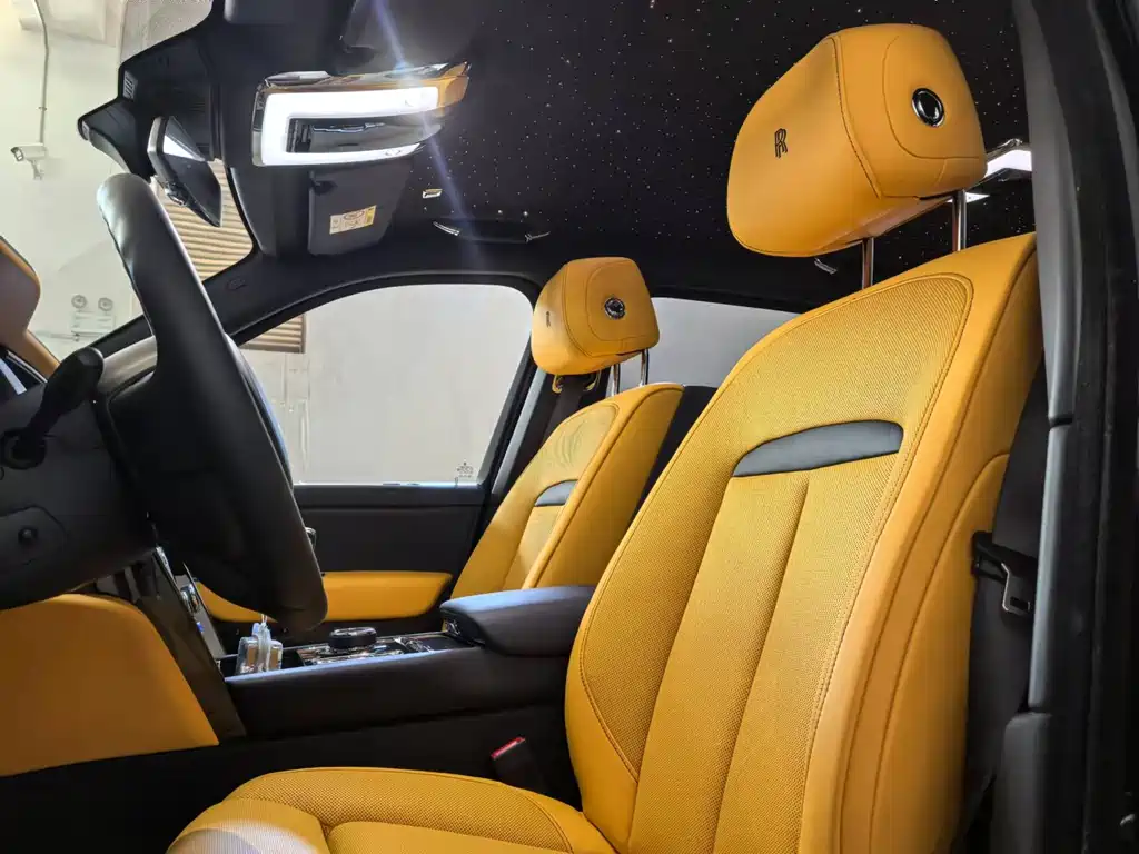 Rolls-Royce Rolls-Royce Cullinan 2020 Black Badge 2026 - thumbnail 13