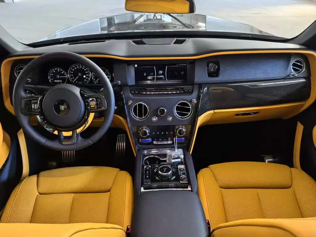 Rolls-Royce Rolls-Royce Cullinan 2020 Black Badge 2026 - thumbnail 14
