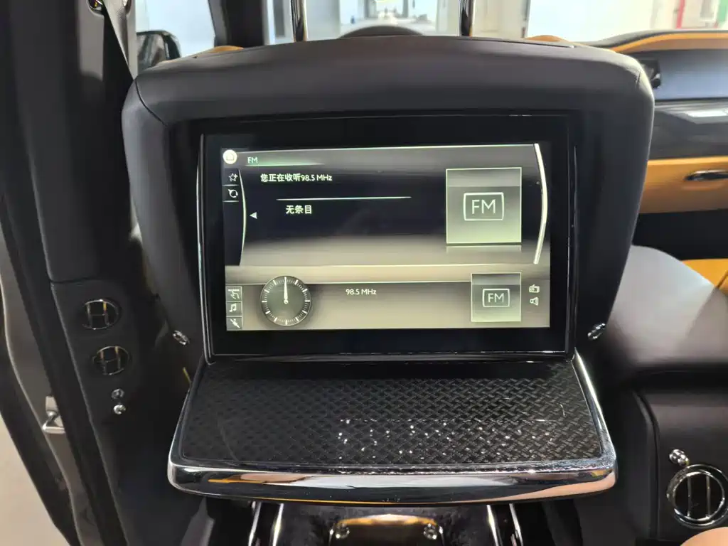 Rolls-Royce Rolls-Royce Cullinan 2020 Black Badge 2026 - thumbnail 15