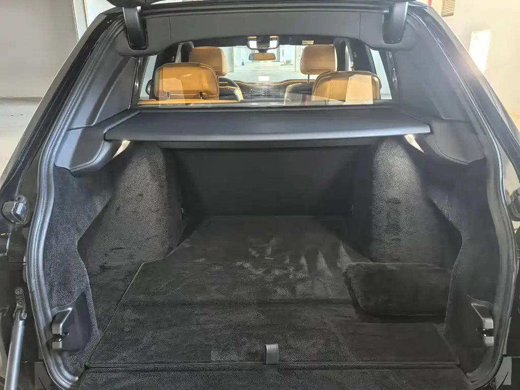 Rolls-Royce Rolls-Royce Cullinan 2020 Black Badge 2026 - thumbnail 18