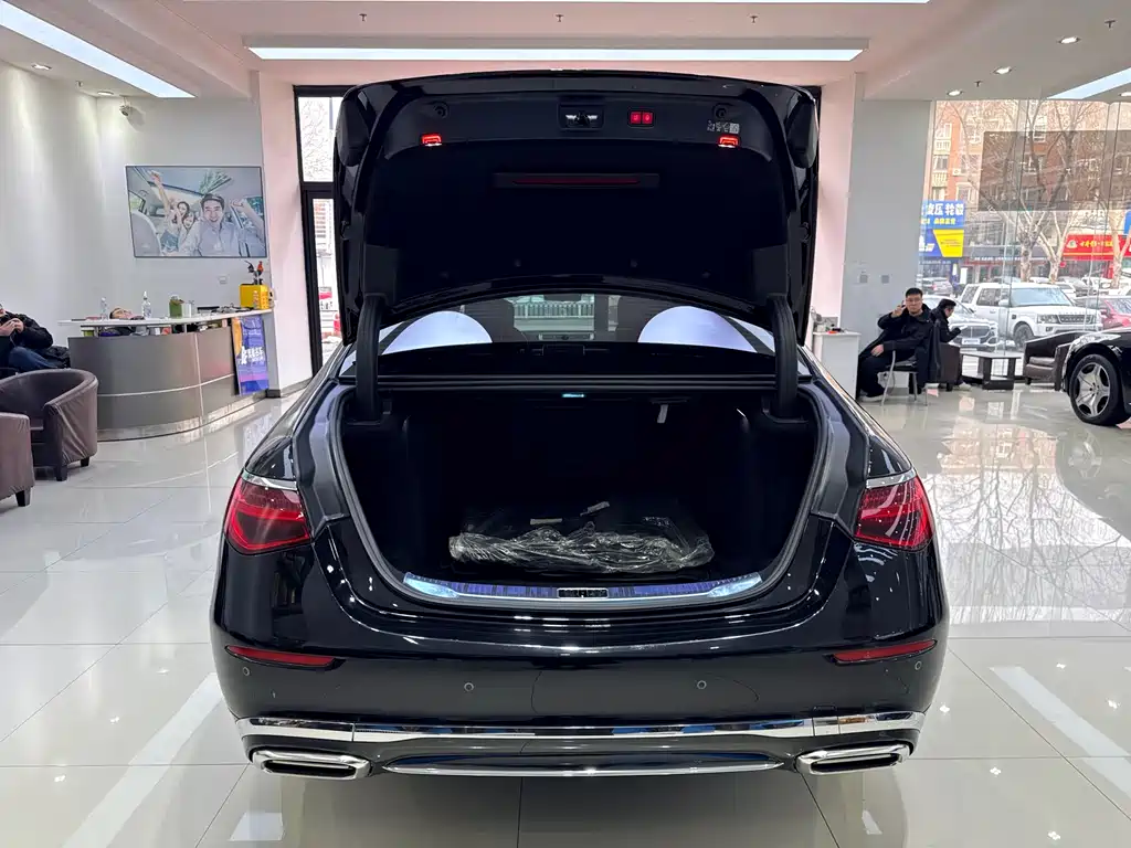 Mercedes-Benz Maybach S-Class 2023 S 480 4MATIC 2023 - thumbnail 24
