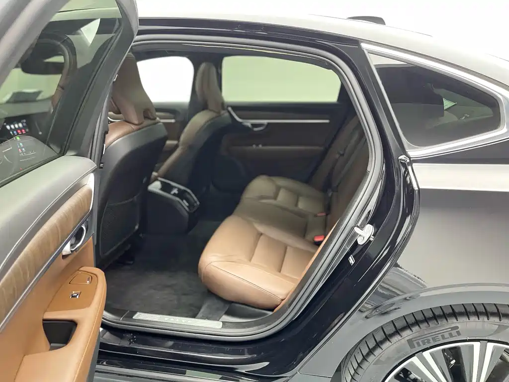 Volvo Volvo S90 2025 B5 Intelligent Luxury Edition 2025 - thumbnail 13